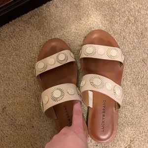 Lucky Brand/ slip on sandals